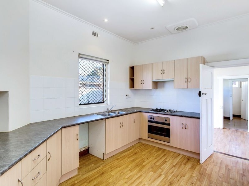 11 Collingrove Avenue, Broadview SA 5083