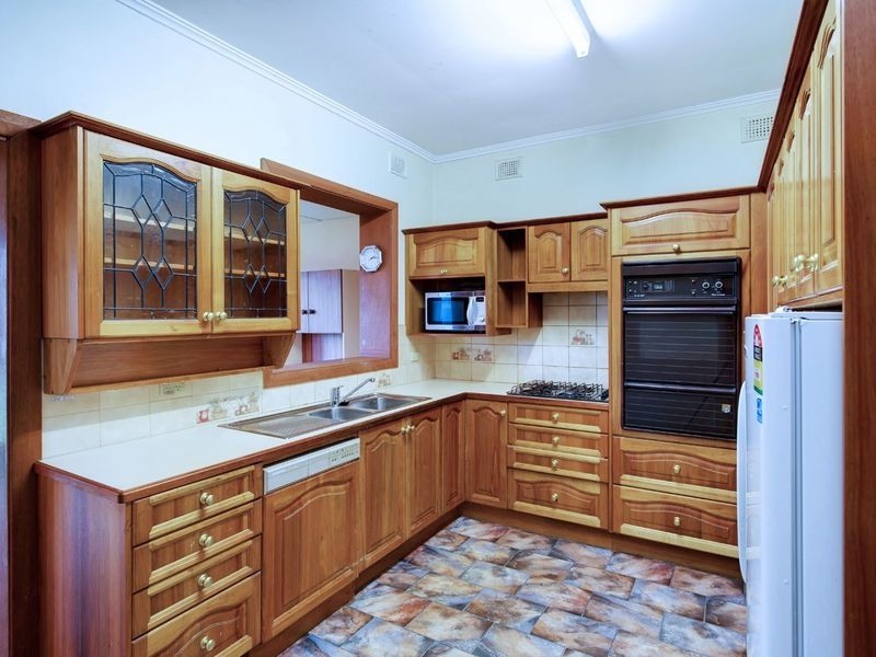 94 Collins Street, Clearview SA 5085