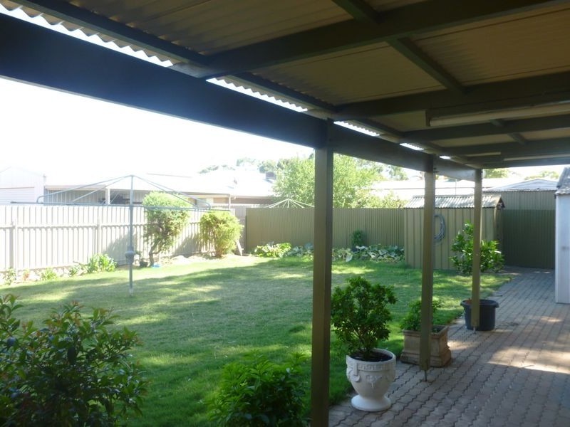 6 Arunta Street, Greenacres SA 5086