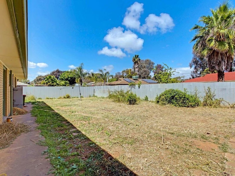 10 Eugene Crescent, Parafield Gardens SA 5107
