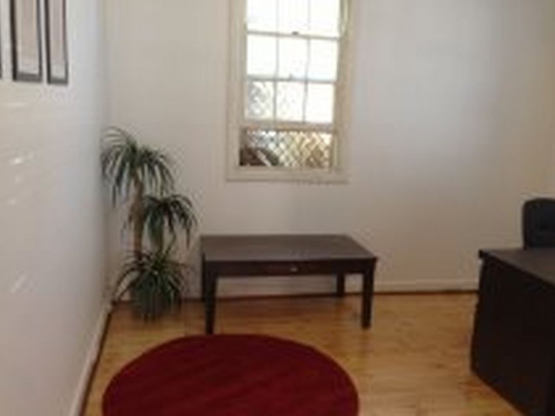 33 Findon Road, Woodville South SA 5011