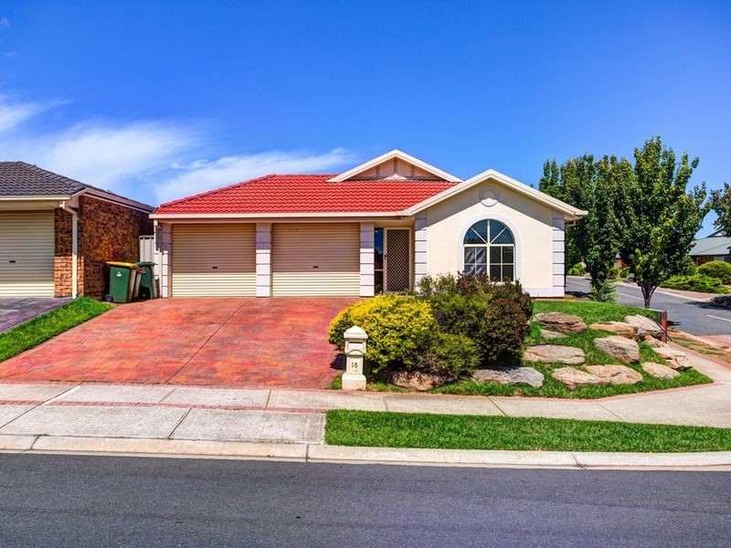 16 Lochleven Avenue, Greenwith SA 5125
