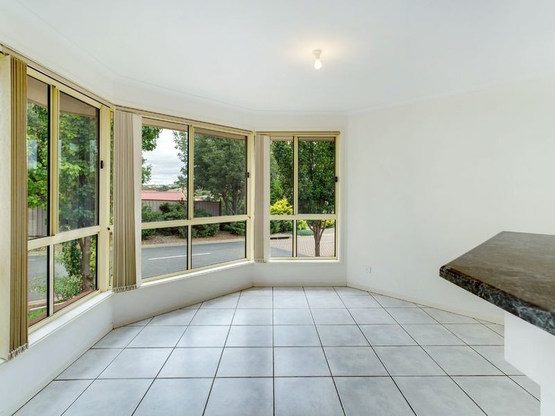 16 Lochleven Avenue, Greenwith SA 5125