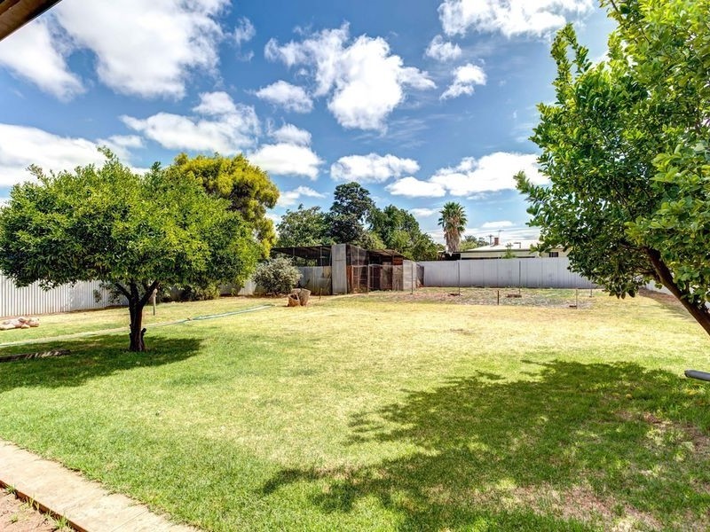 2 Wavell Street, Broadview SA 5083