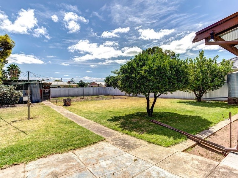 2 Wavell Street, Broadview SA 5083