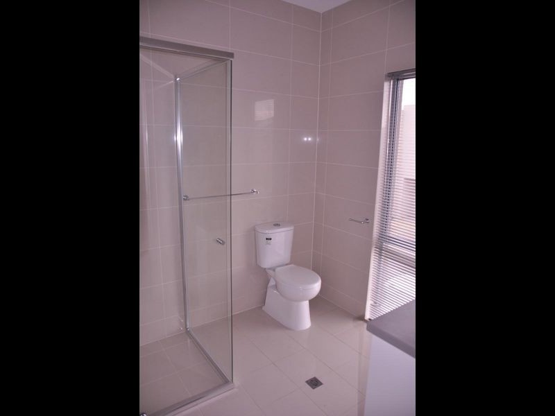 85 MacMillan Avenue, Mawson Lakes SA 5095