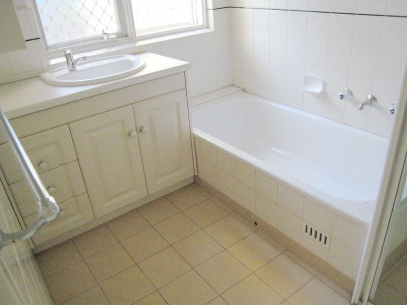 3 Kooline Crescent, Gilles Plains SA 5086