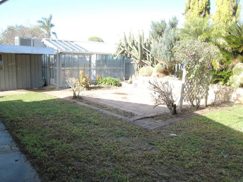 3 Kooline Crescent, Gilles Plains SA 5086