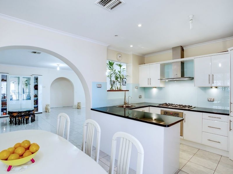 96 Cleveland Terrace, Ottoway SA 5013