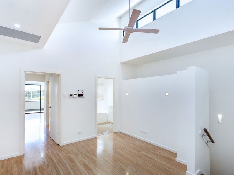 2/25B Coventry Street, Mawson Lakes SA 5095