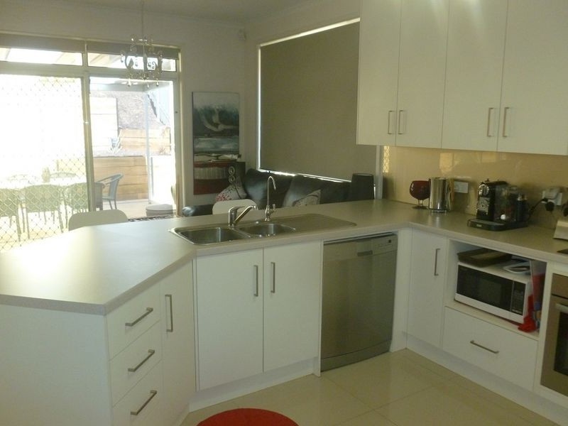 25 Parkway Avenue, Walkley Heights SA 5098