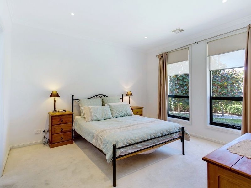 22 Dyott Avenue, Hampstead Gardens SA 5086