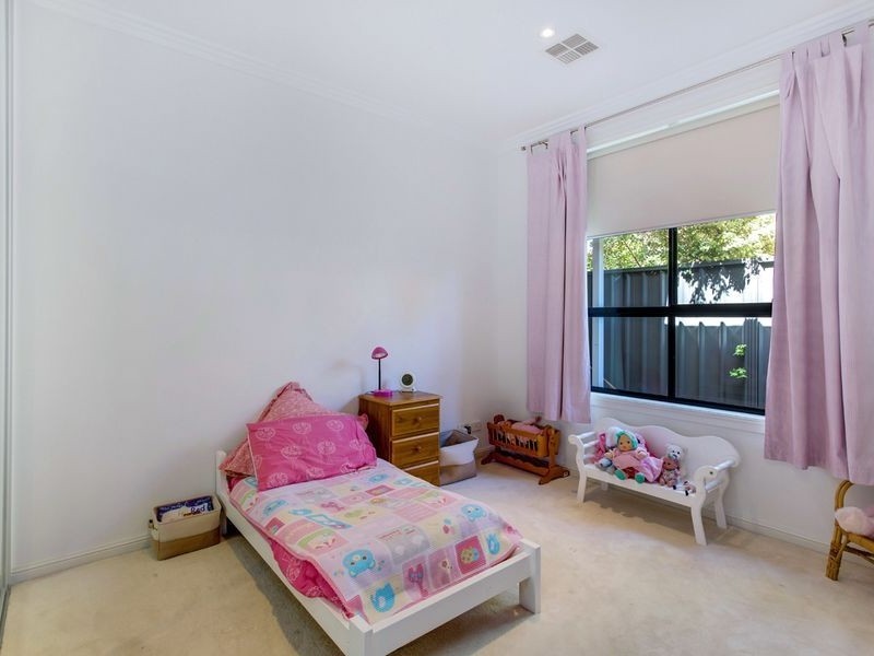 22 Dyott Avenue, Hampstead Gardens SA 5086