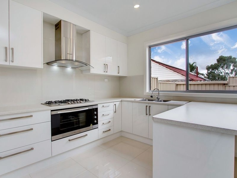 4 Avis Court, Valley View SA 5093