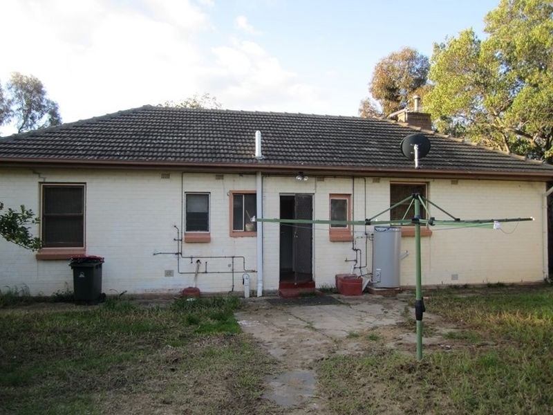 2 Blencowe Street, Elizabeth Grove SA 5112