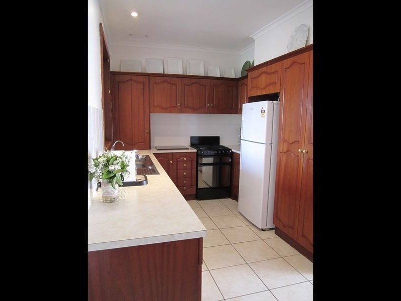 10 Francis Street, St Agnes SA 5097