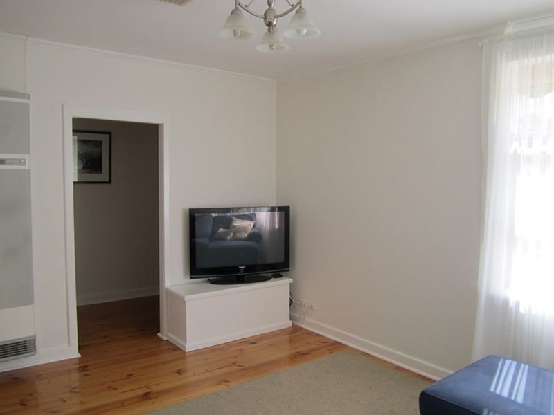 10 Francis Street, St Agnes SA 5097