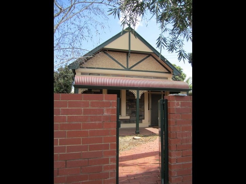 11 Amherst Street, Trinity Gardens SA 5068