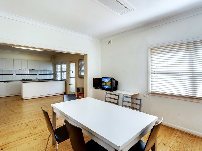 556 Regency Road, Broadview SA 5083