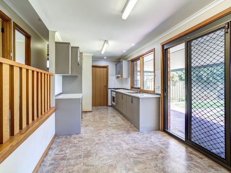 6 Brolga Ave, Ingle Farm SA 5098