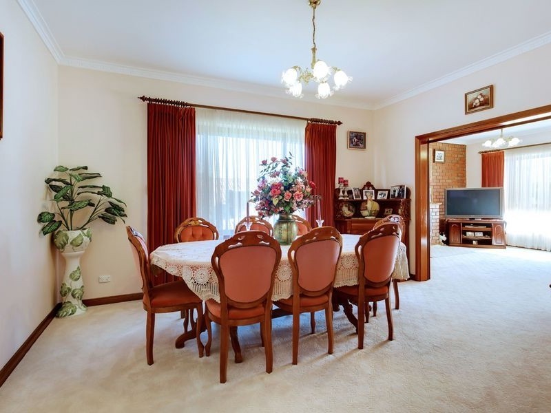2 Rosebud Grove, Dernancourt SA 5075