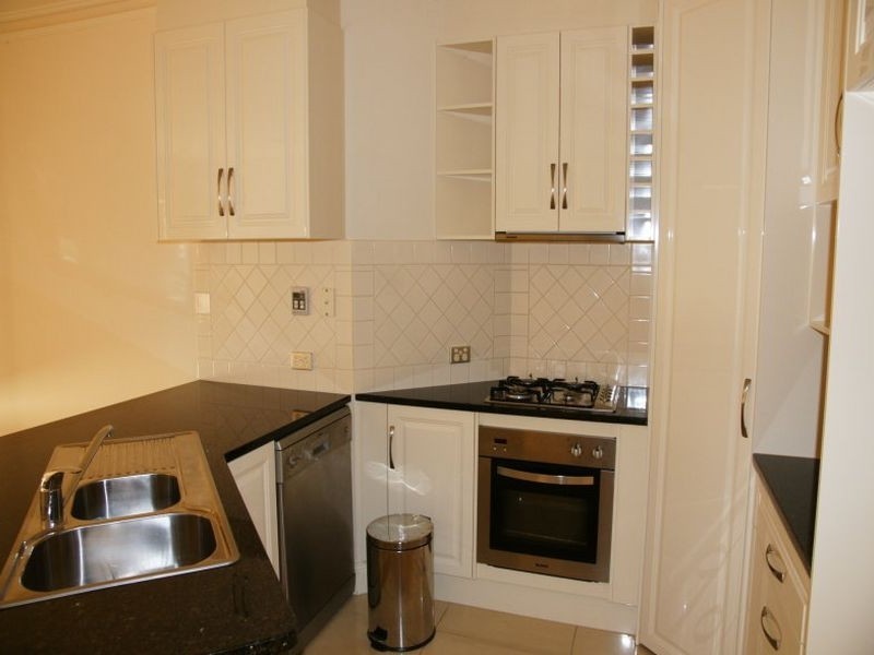 25 Hobart Road, Henley Beach South SA 5022