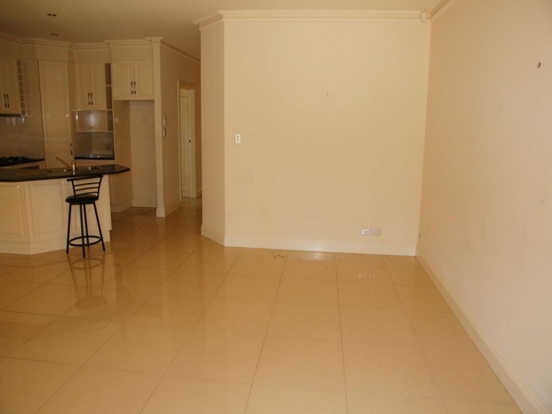 25 Hobart Road, Henley Beach South SA 5022