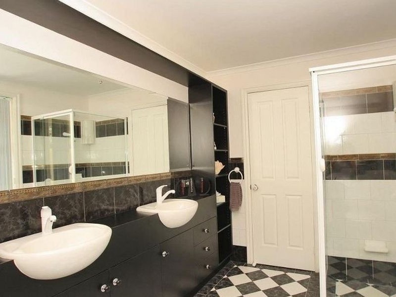 6 Gamma Crescent, Panorama SA 5041