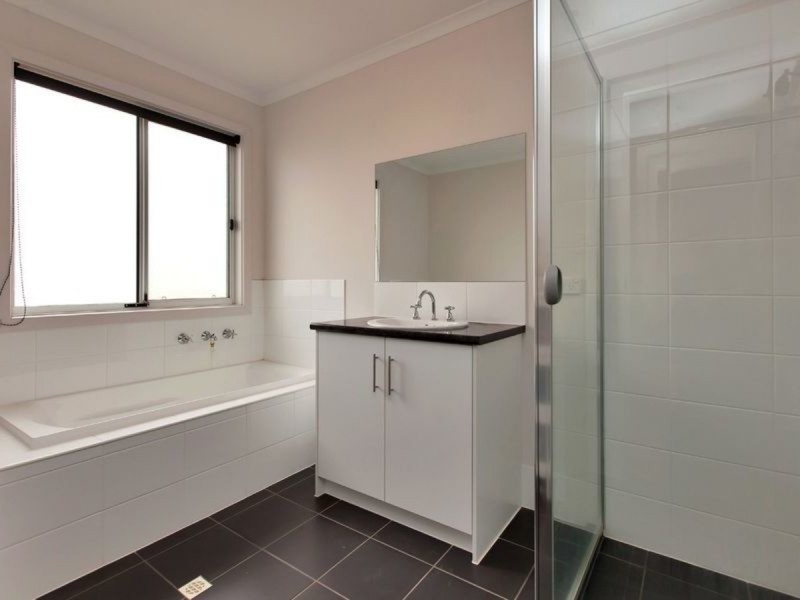 18 Milford Avenue, Sellicks Beach SA 5174