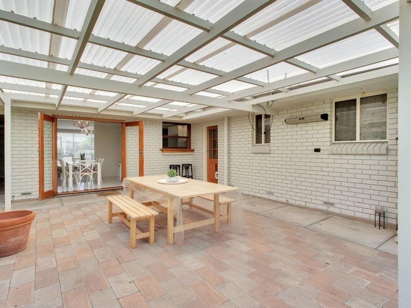 5a Collingrove Avenue, Broadview SA 5083