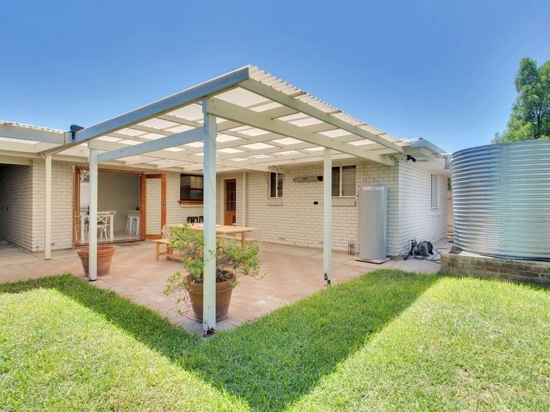 5a Collingrove Avenue, Broadview SA 5083