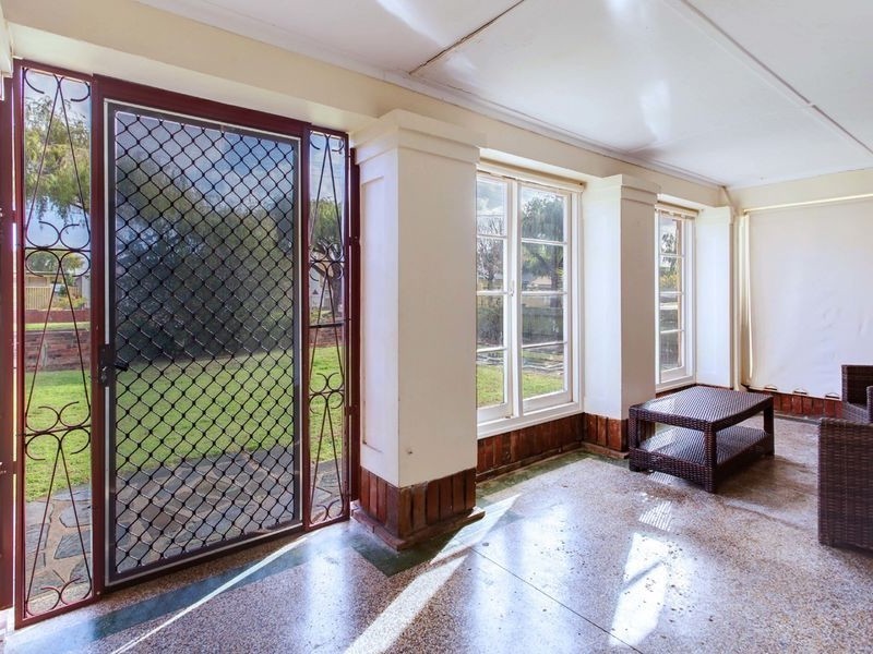 24 Willow Avenue, Manningham SA 5086