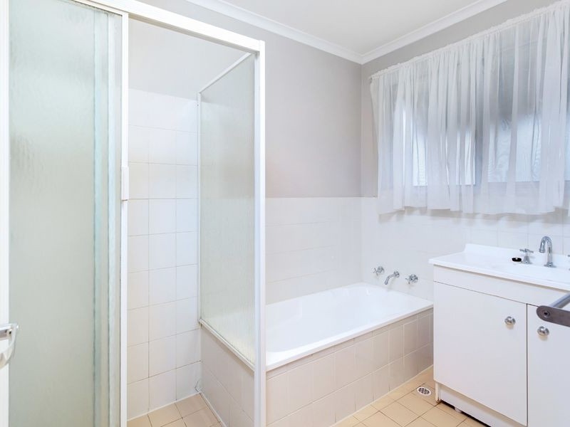 24 Vingara Drive, Dernancourt SA 5075