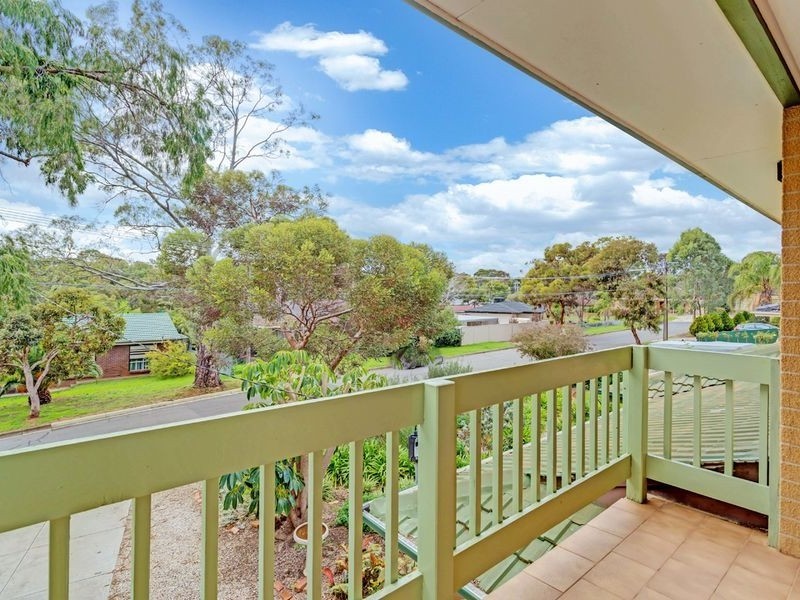 11 Sherwood Avenue, Valley View SA 5093