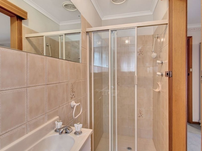 61 Parsons Road, Dernancourt SA 5075