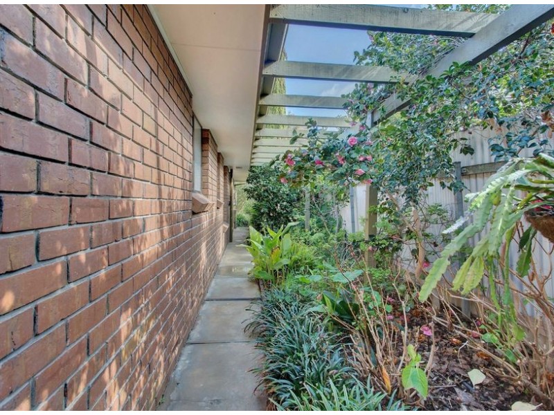 61 Parsons Road, Dernancourt SA 5075