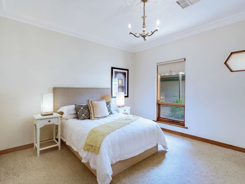 5 Toowong Avenue, Kensington Park SA 5068
