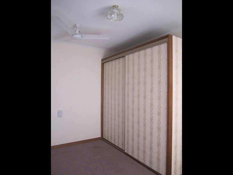 15 Stroud Street, Clearview SA 5085