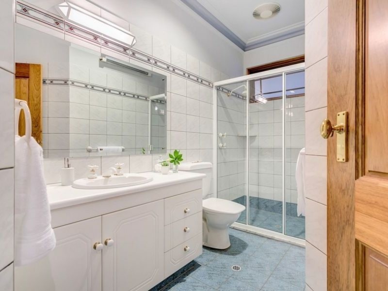7 Seminary Way, Rostrevor SA 5073