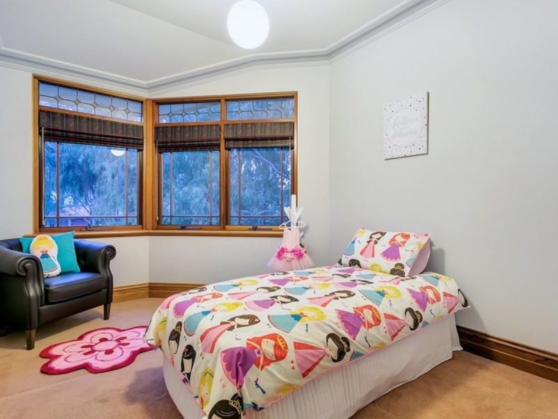7 Seminary Way, Rostrevor SA 5073