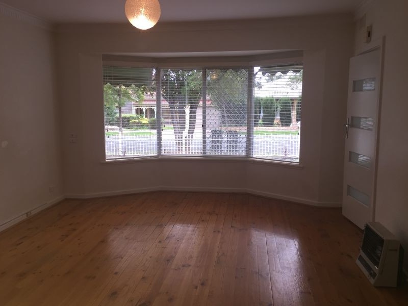 18 Cuthero Terrace, Kensington Gardens SA 5068