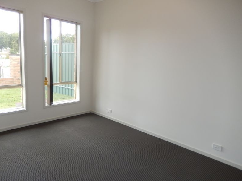 16a Thornton Road, Greenacres SA 5086