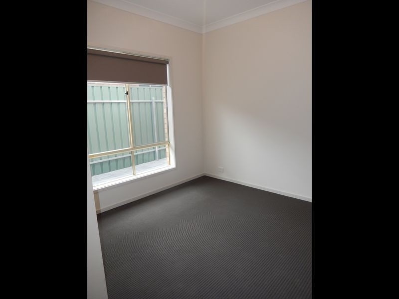16a Thornton Road, Greenacres SA 5086