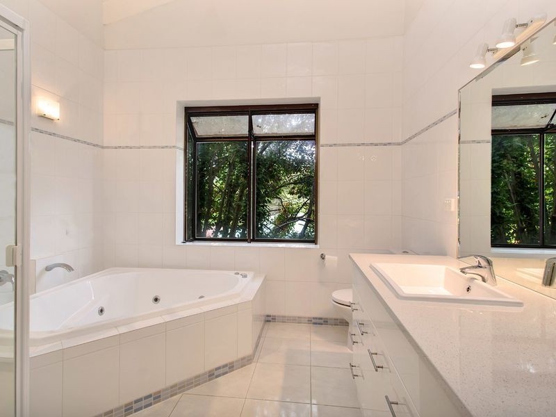 17 Rudall Avenue, Crafers SA 5152