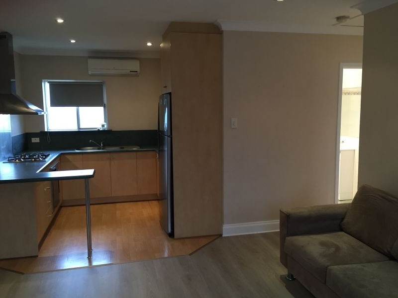 26 Wellington Street, Glandore SA 5037