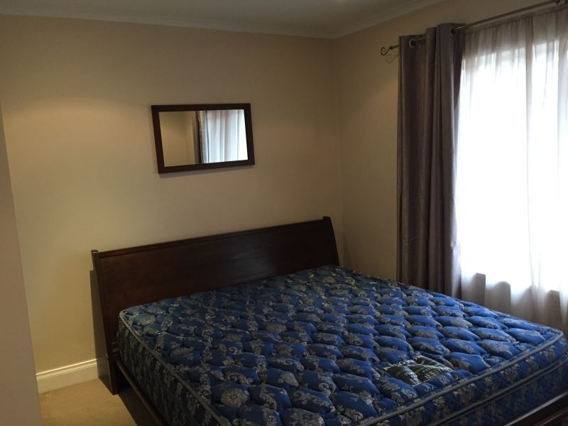 26 Wellington Street, Glandore SA 5037