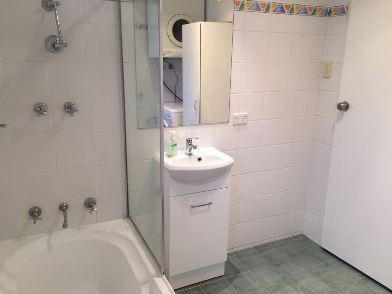 26 Wellington Street, Glandore SA 5037