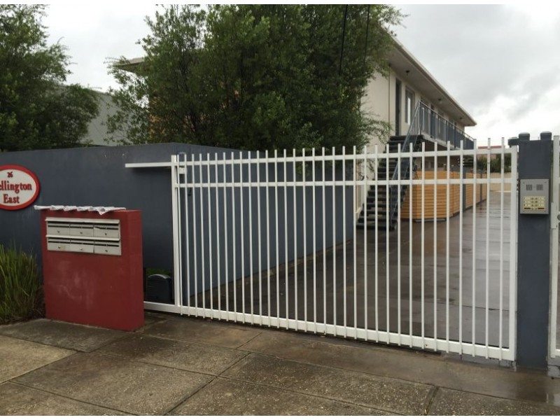 26 Wellington Street, Glandore SA 5037