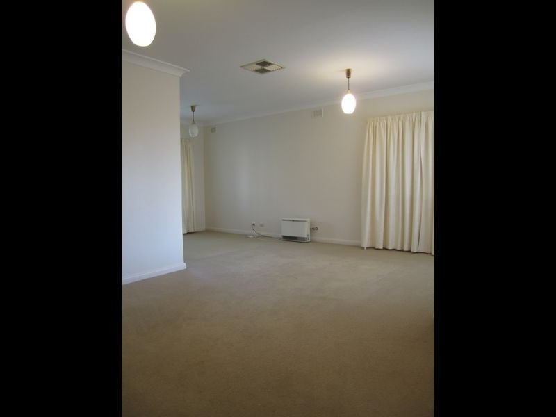 14 Deans Road, Campbelltown SA 5074