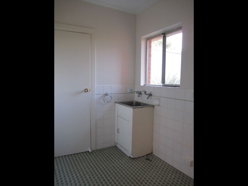 14 Deans Road, Campbelltown SA 5074